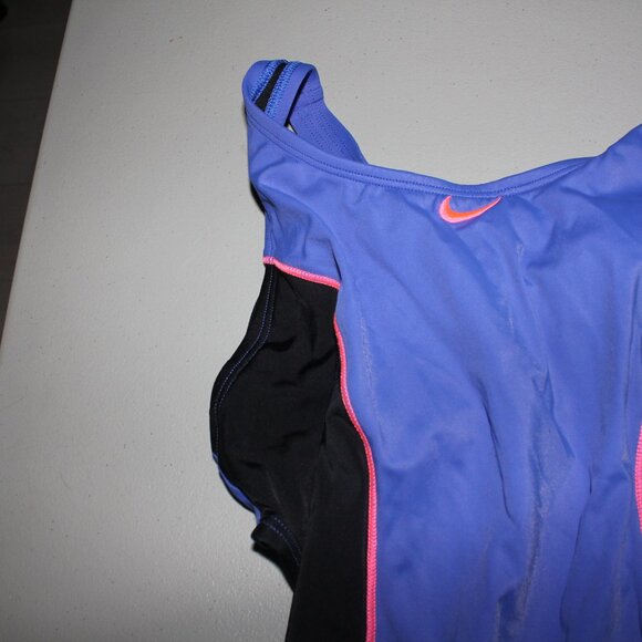 Blue & Black 1 Pcs Nike Swimsuit Size Small - Picture 2 of 9